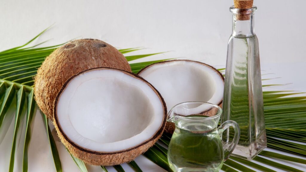 How to Use Coconut Oil for Better Digestion