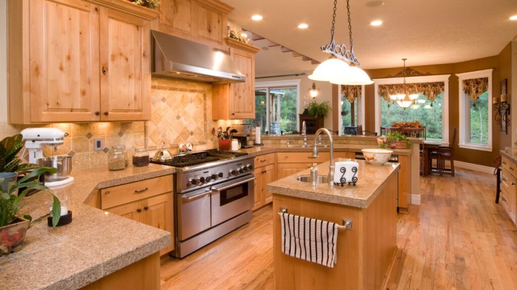 How to Declutter Kitchen Cabinets Effectively