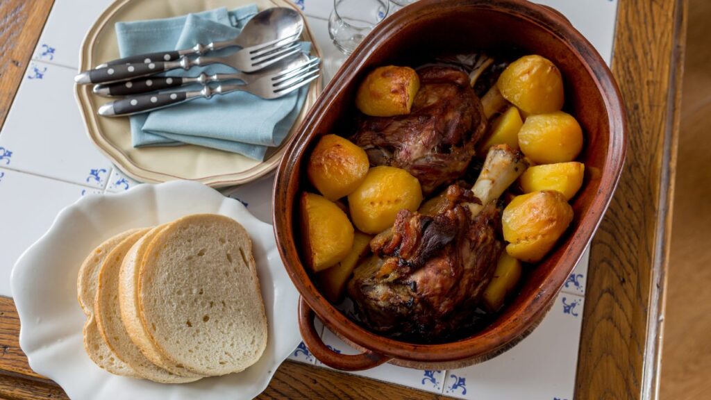 How to Cook Elk Roast in a Crock Pot